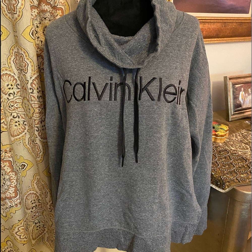 Calvin Klein Sweatshirt